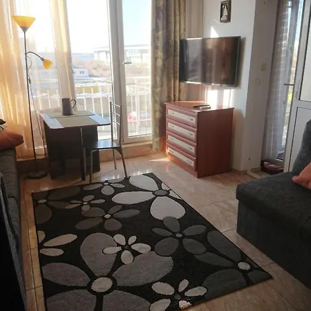 Pomorie Apartment Apartament *